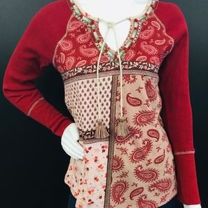 Women’s Top Multiple Sizes available